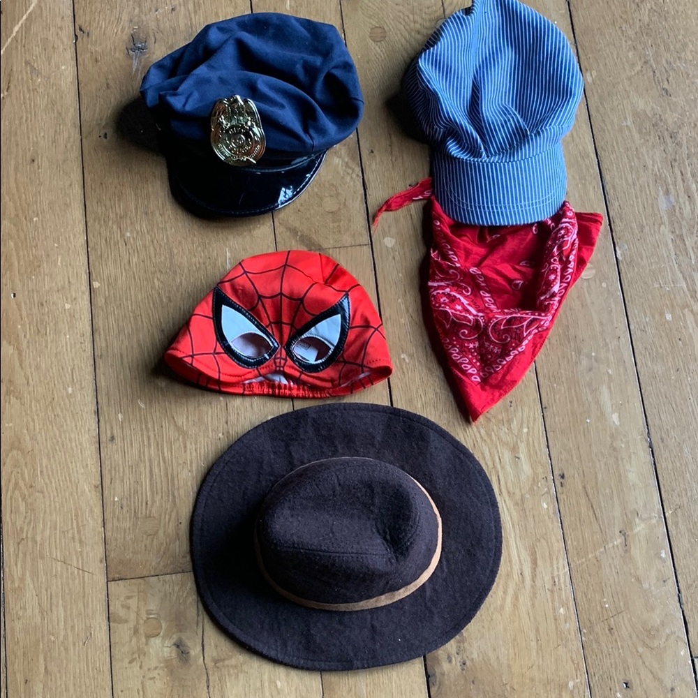 Set of Halloween Costume Hats and Accessories Size 4